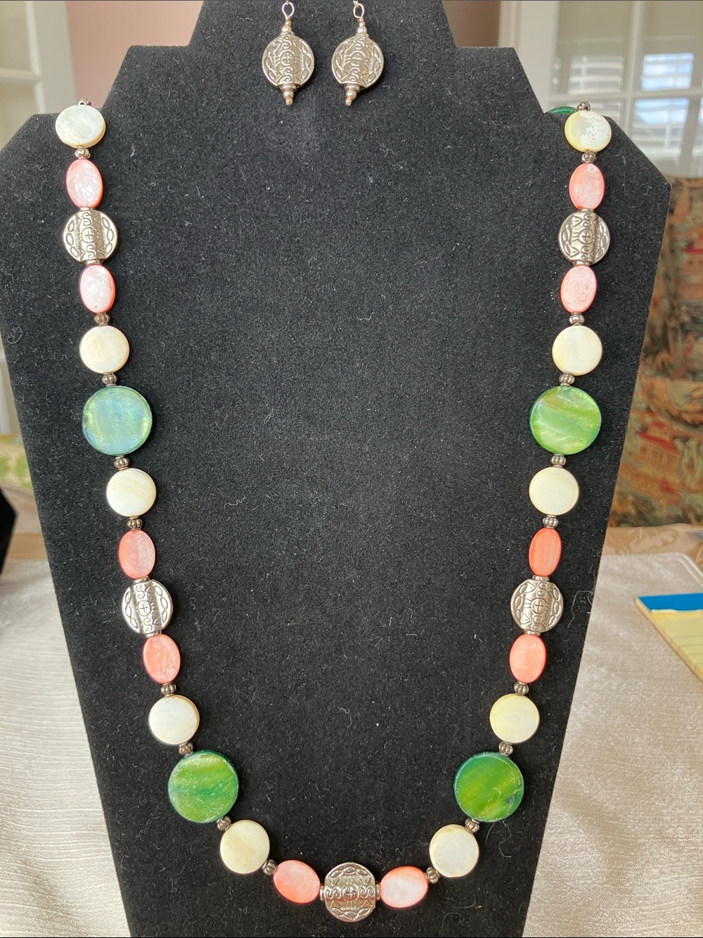 Mother of Pearl Necklace Set